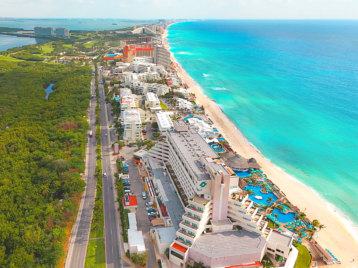 Acceso conveniente a Royal Solaris Cancún