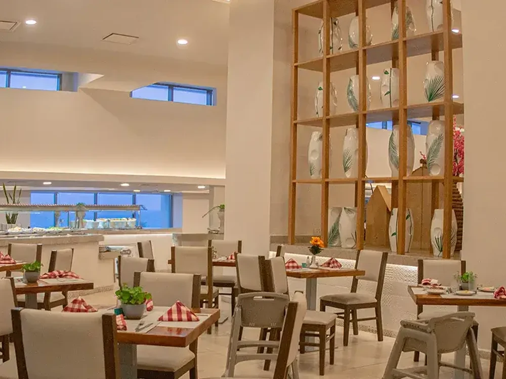 Alimentos y bebidas en Royal Solaris Cancún