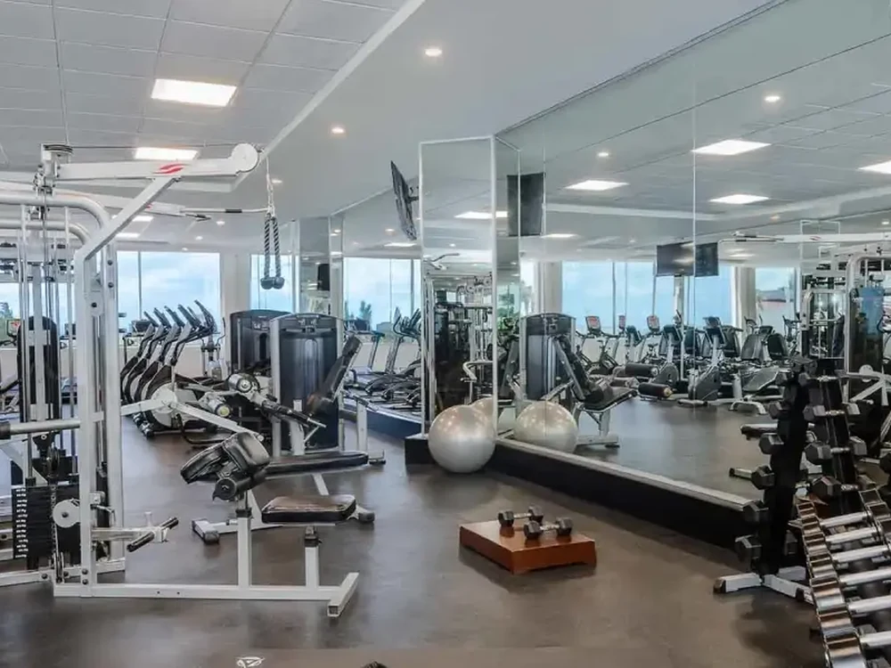 WiFi, gimnasio y más comodidades en Royal Solaris Cancún